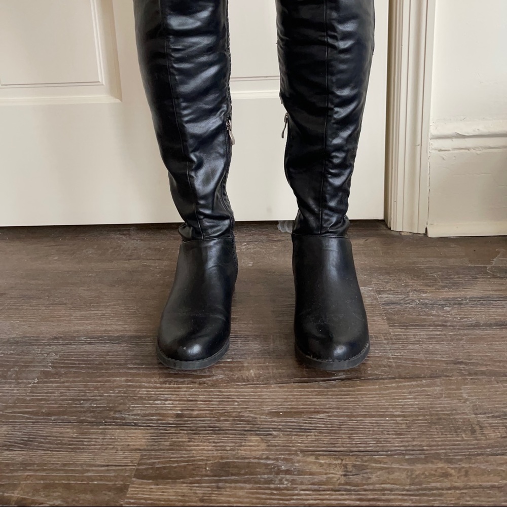 Black boots